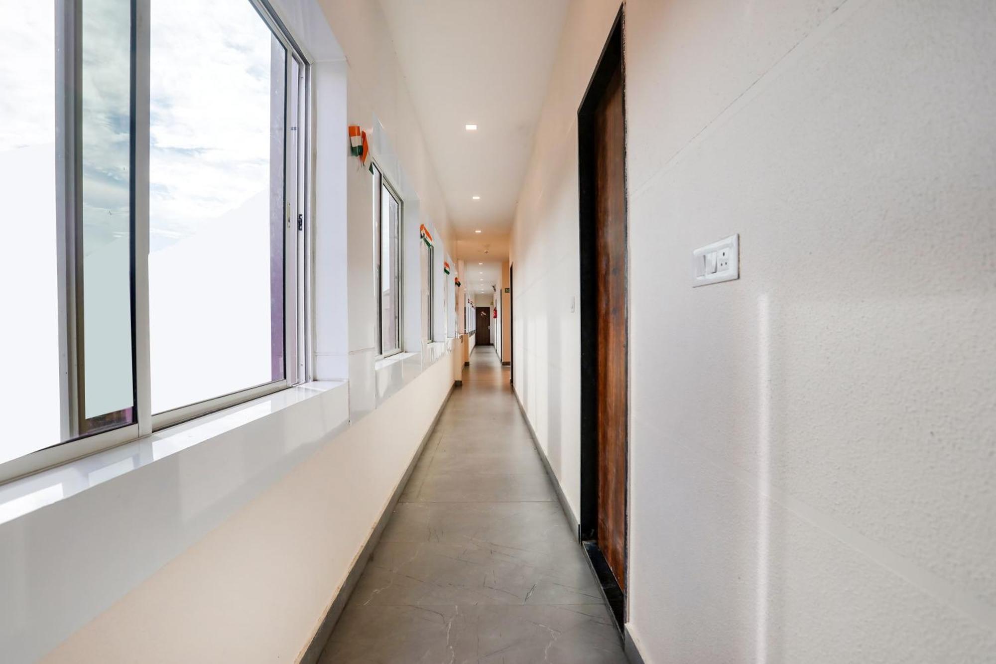 Super Hotel O Kota Near Railway Station Formerly Aagam Inn Tirath Extérieur photo