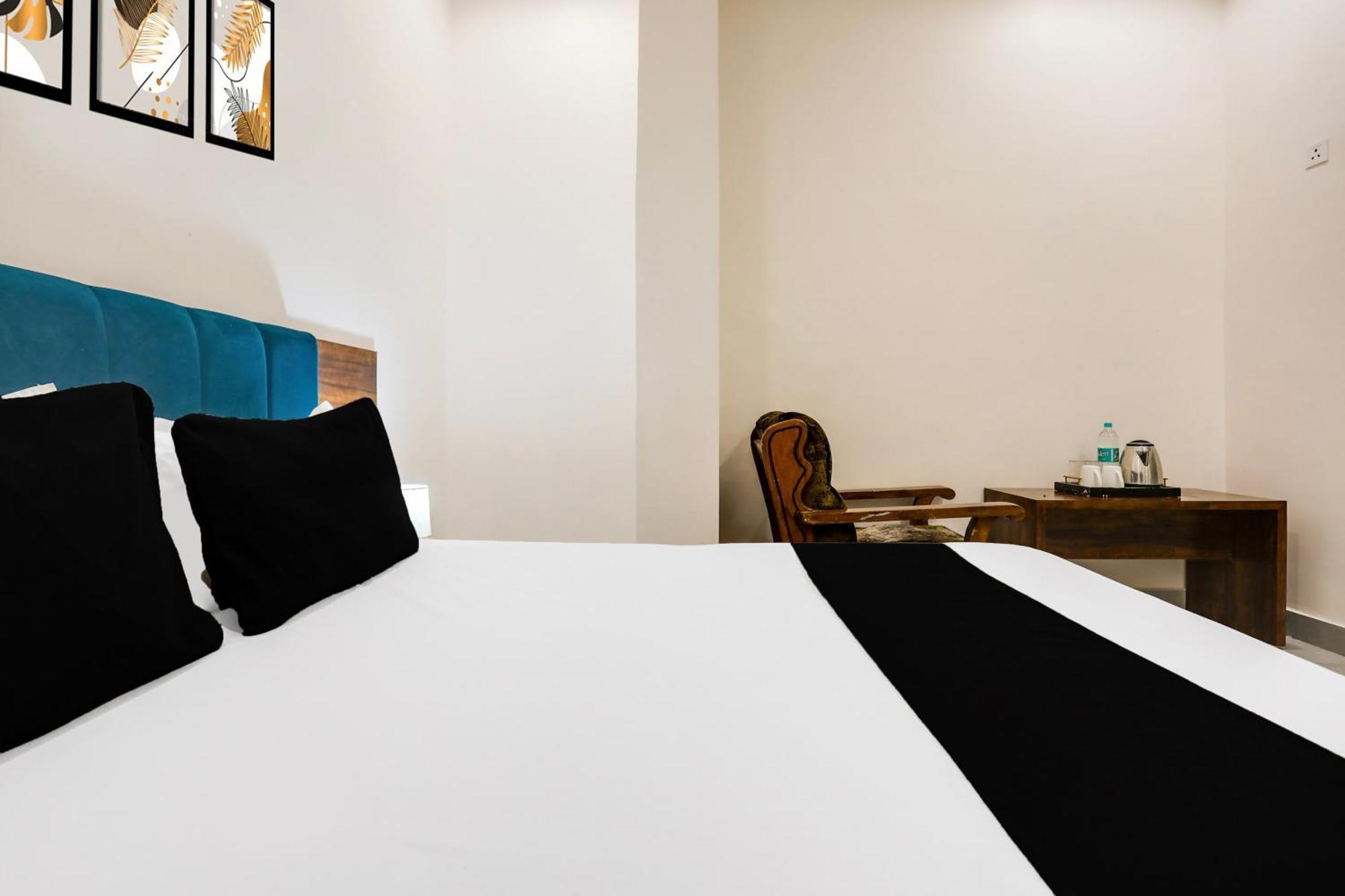 Super Hotel O Kota Near Railway Station Formerly Aagam Inn Tirath Extérieur photo